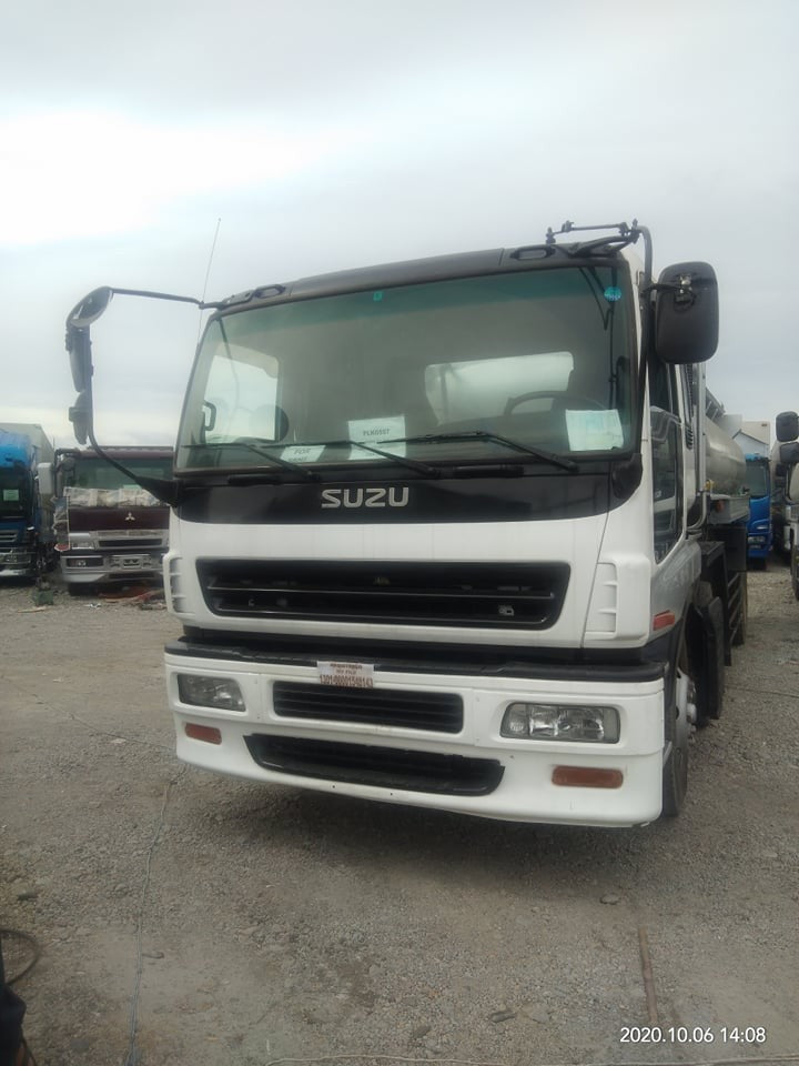 Isuzu Giga Tanker TNK0723-0006-5