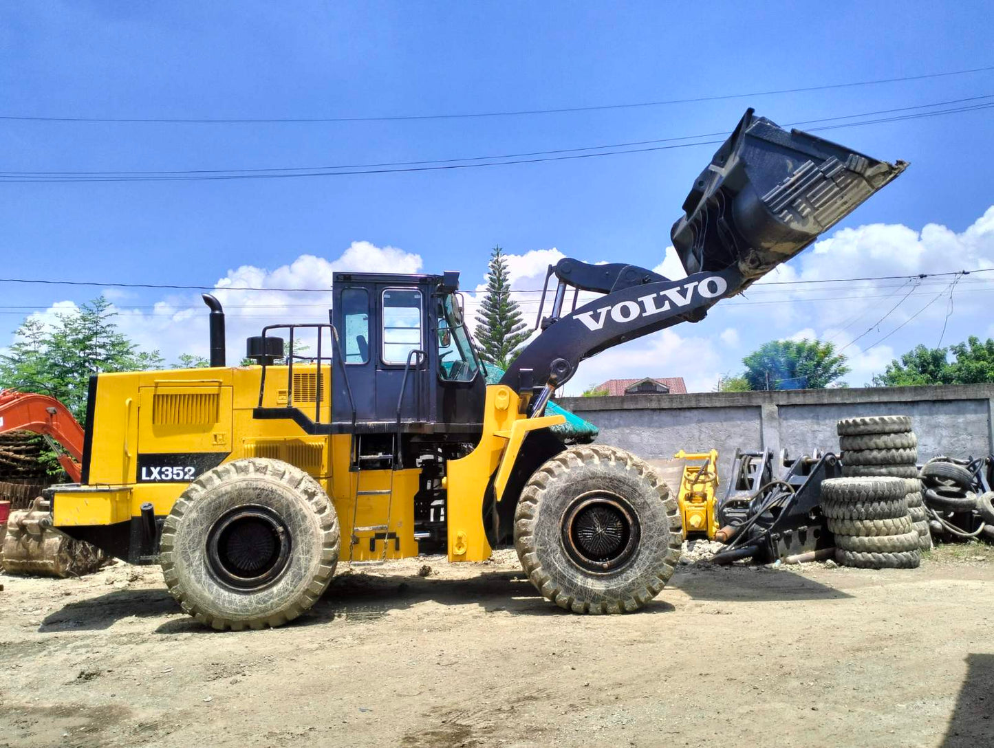 2000 Volvo Wheel Loader WL0723-0014-6