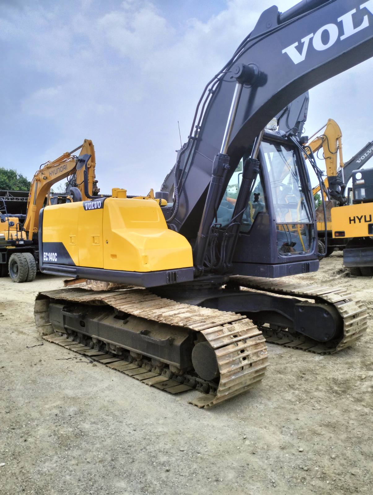 2016 Volvo Excavator TEX0723-0050-6