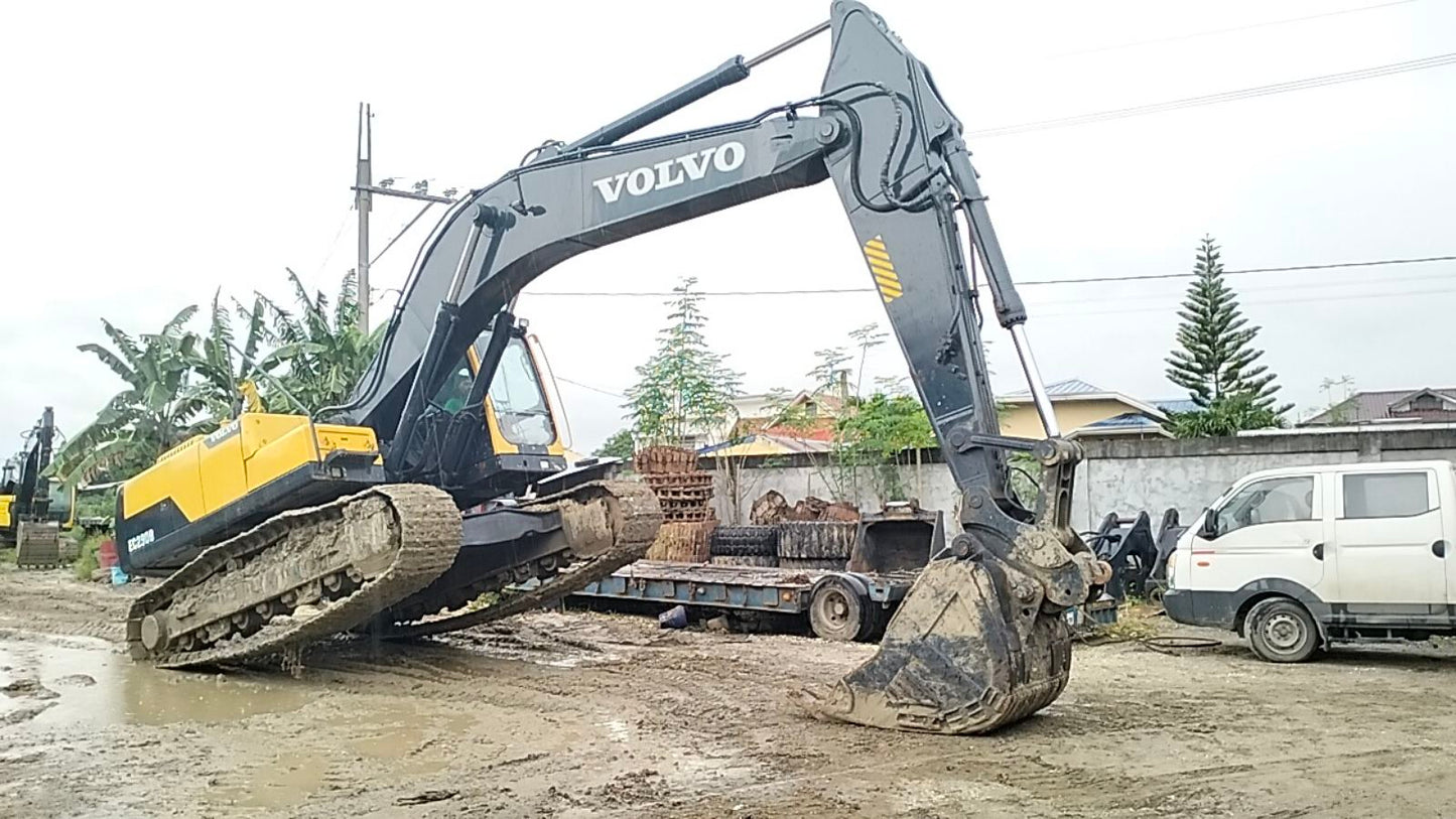 2015 Volvo Excavator TEX0723-0052-6 (1 cbm)