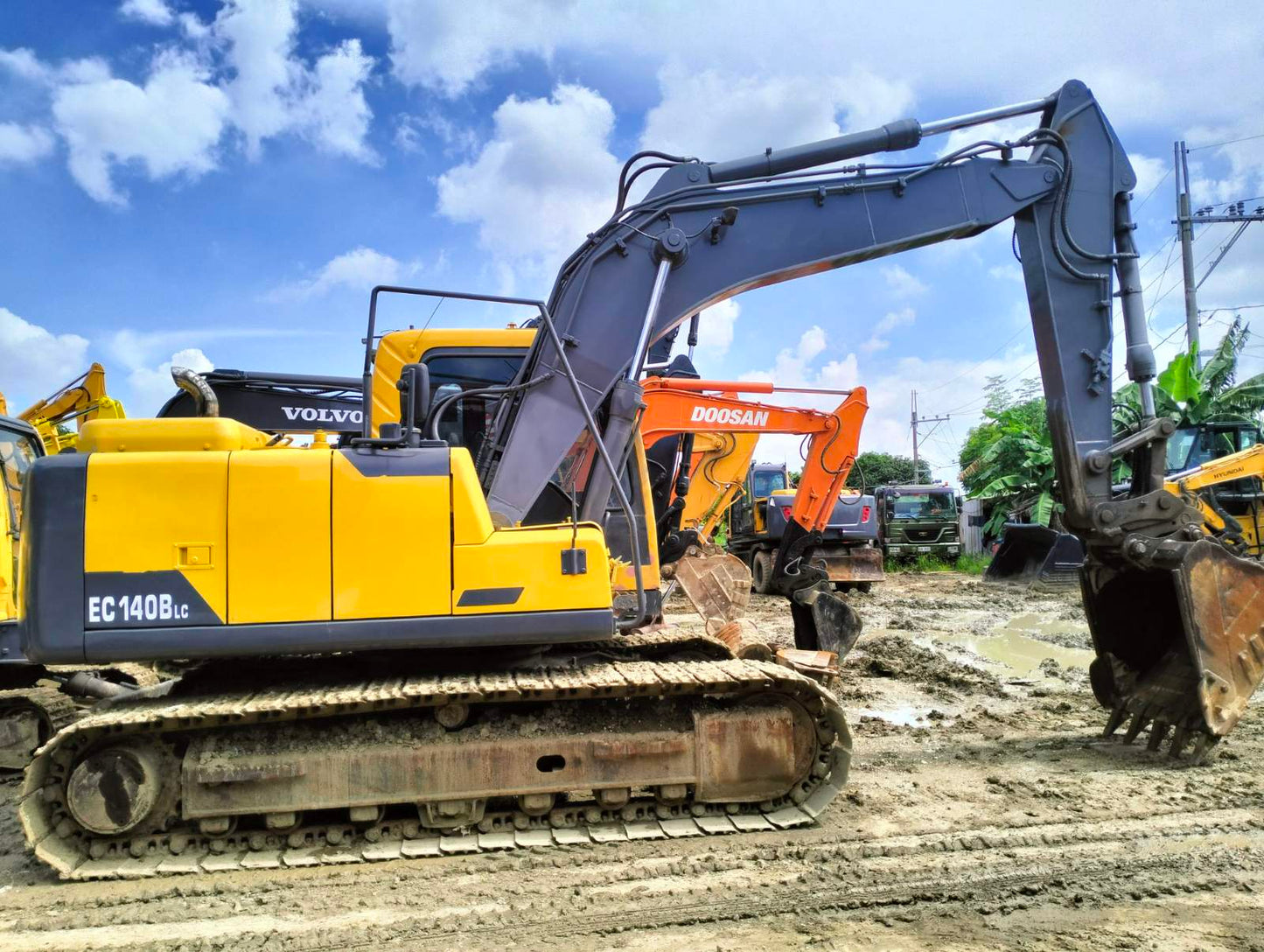 2014 Volvo Excavator TEX0723-0048-6