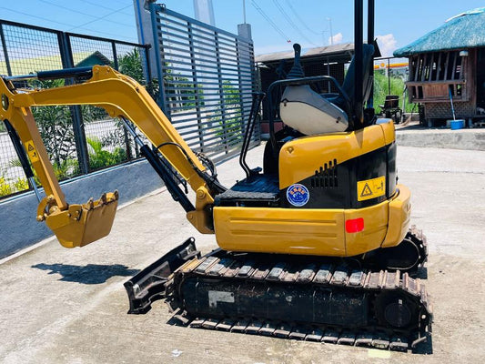 CAT 301.5 Mini Excavator TEX0723-0061-7