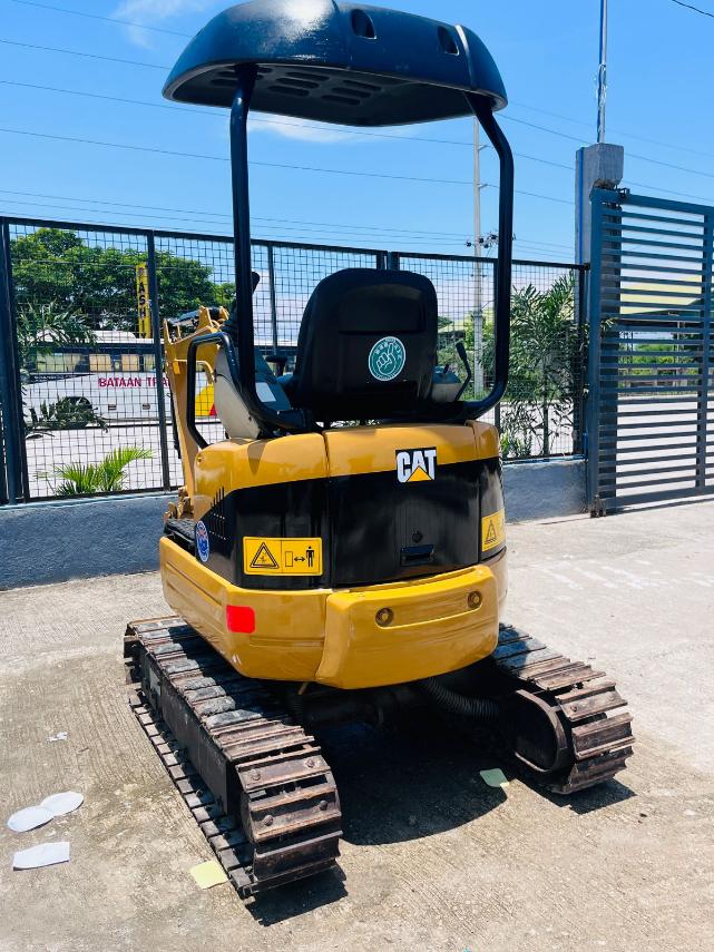 CAT 301.5 Mini Excavator TEX0723-0061-7