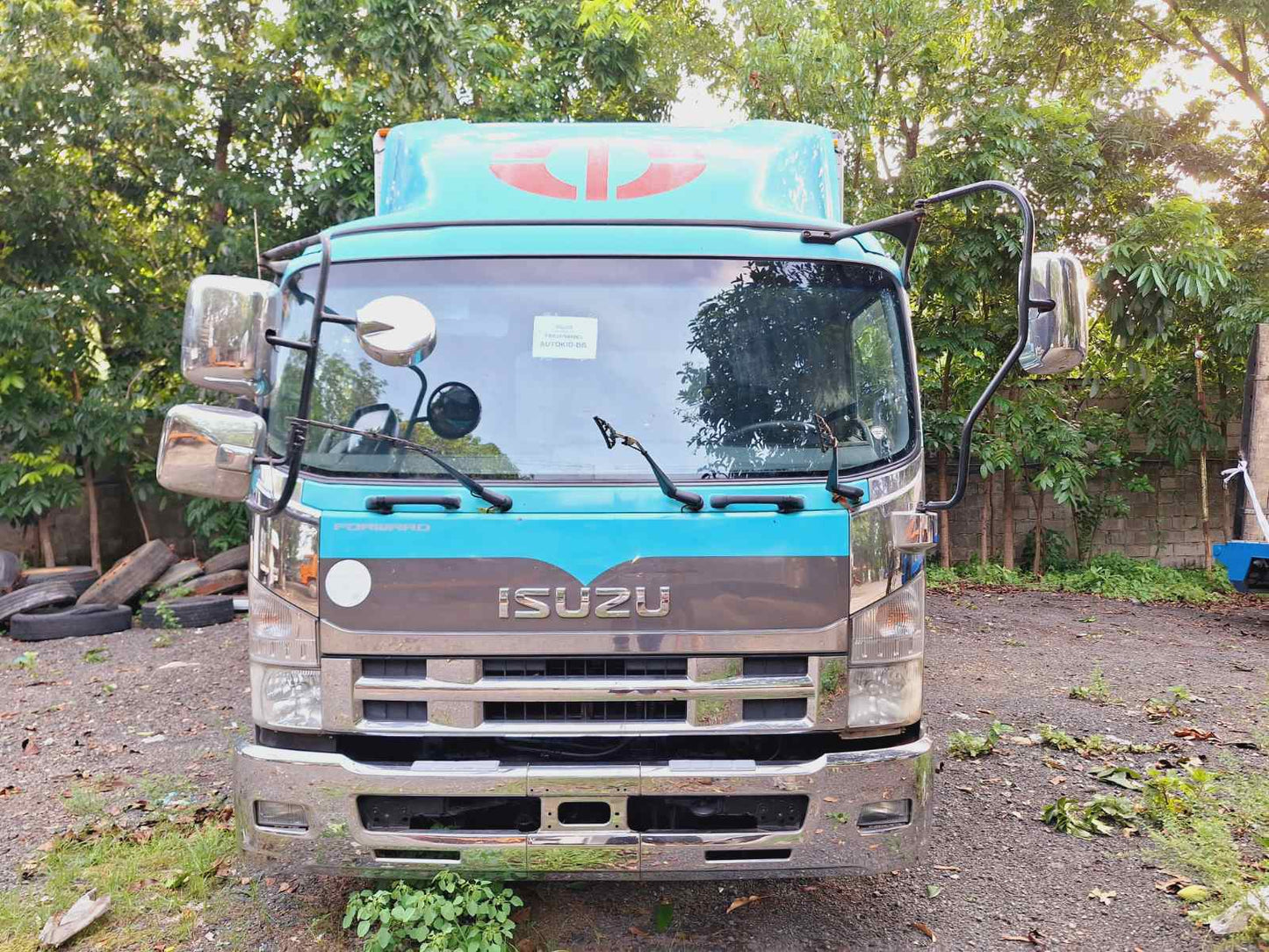 Isuzu Forward Wing Van 20 ft. CV0823-0018-13