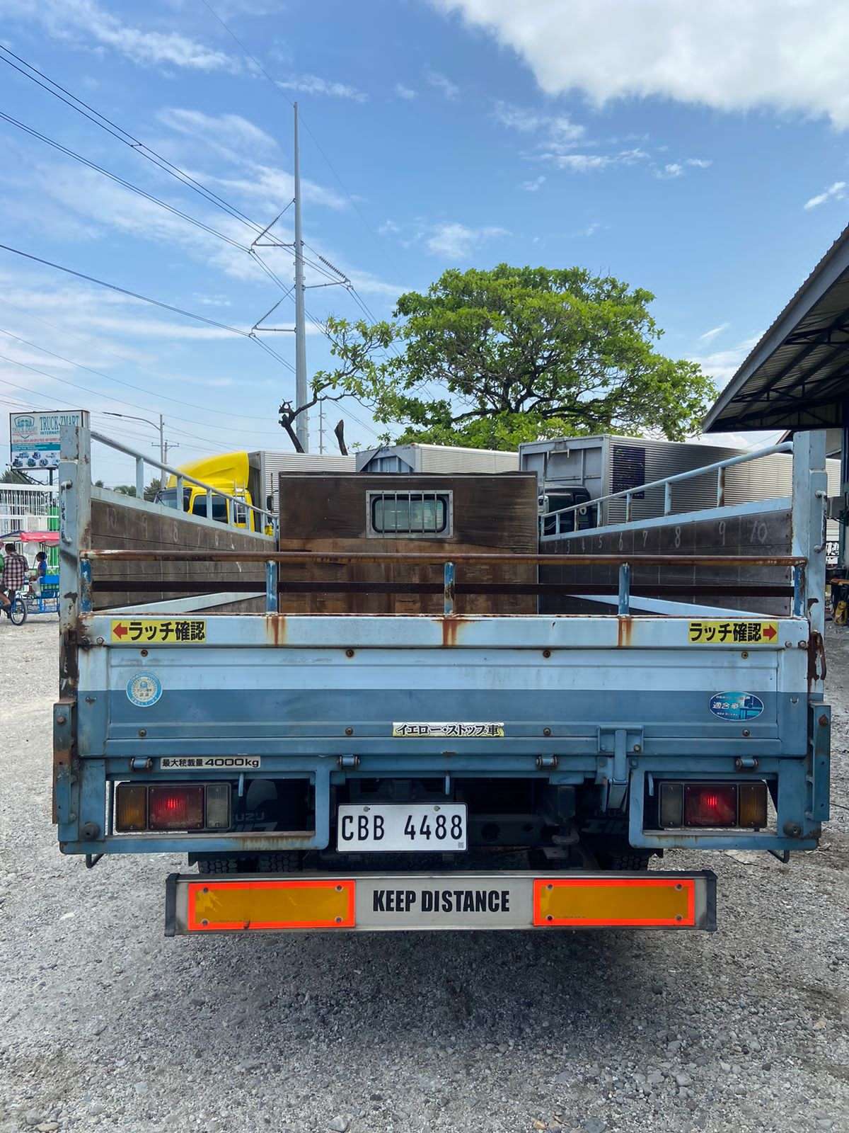 Isuzu Elf 6W Drop Side 14 ft. CRT0823-0028-15