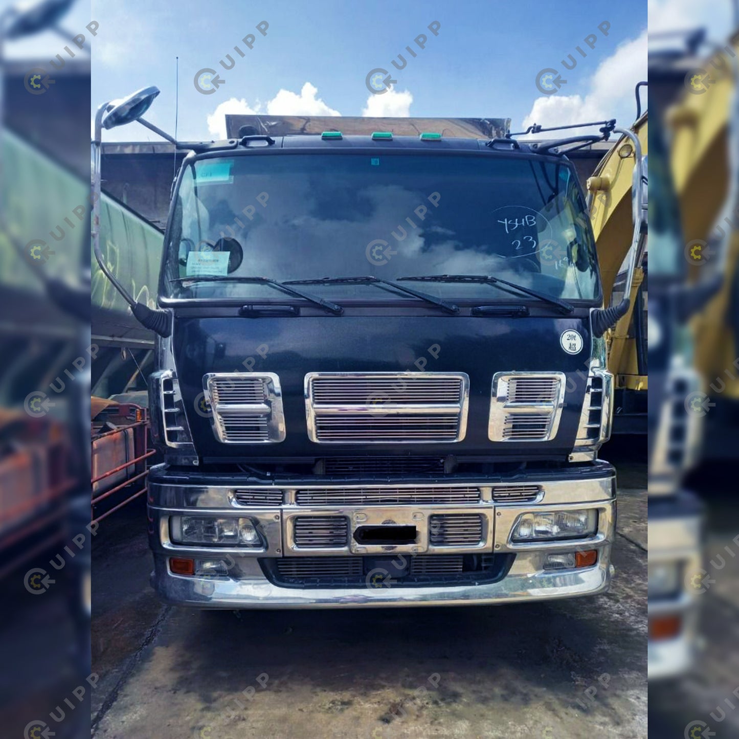 Isuzu Dump Truck DT0423-0006-3