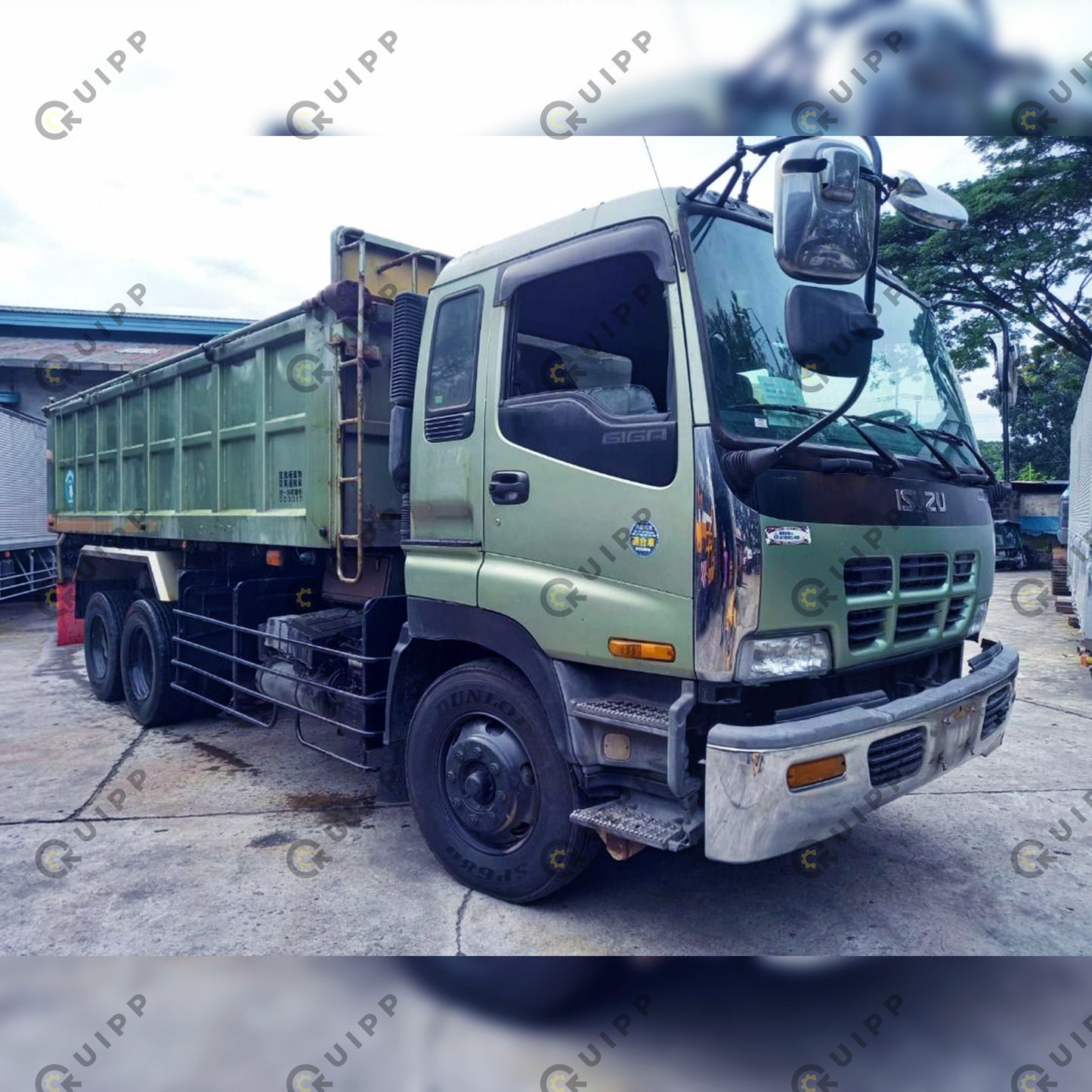 Isuzu Dump Truck DT0423-0005-3