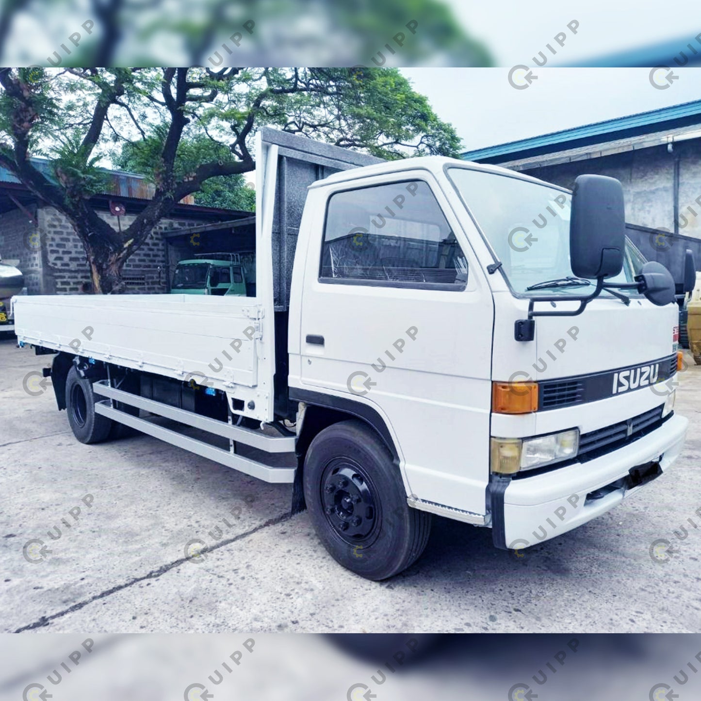 Isuzu Elf Cargo Truck CRT0423-0008-3