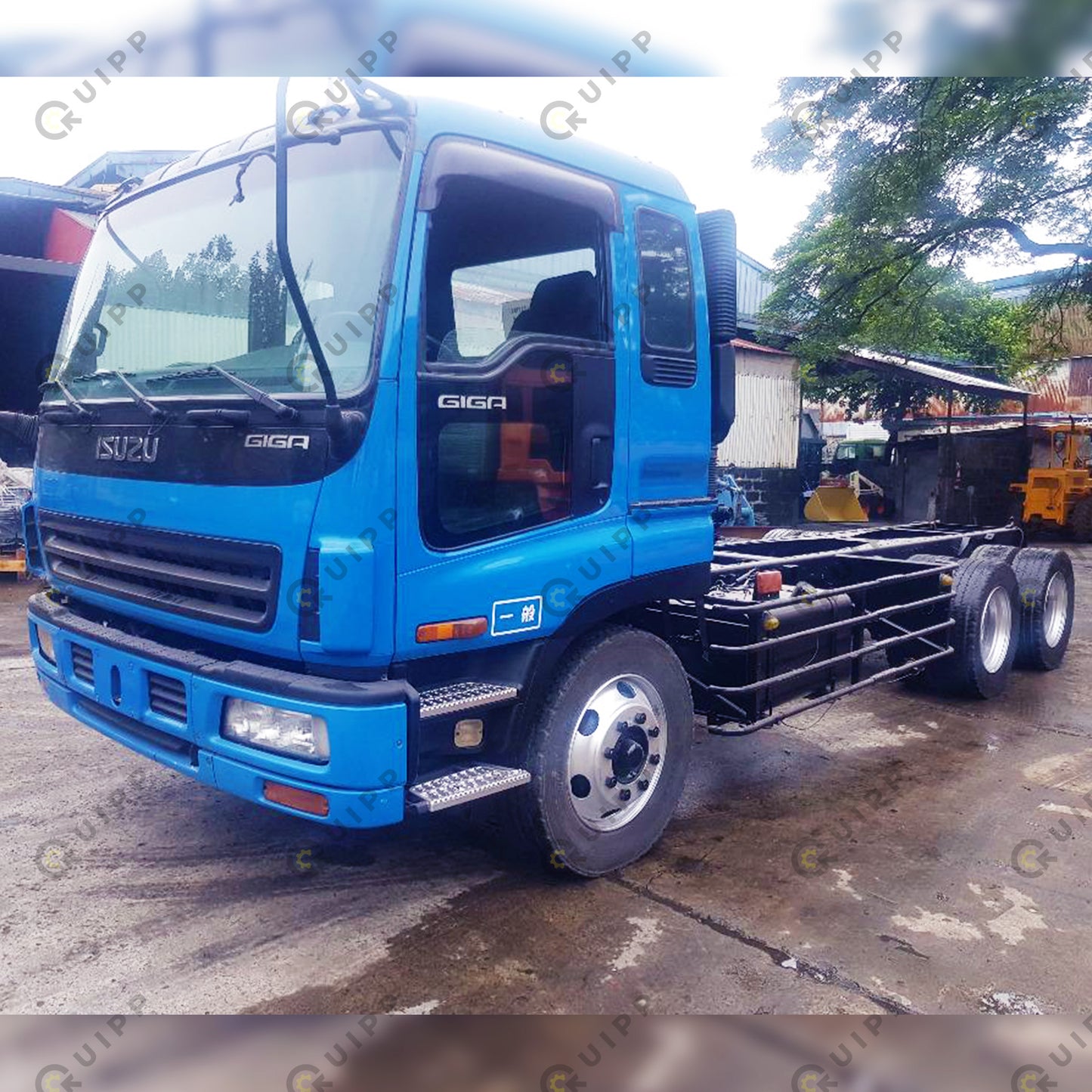 Isuzu Giga Special Truck ST0423-0006-3