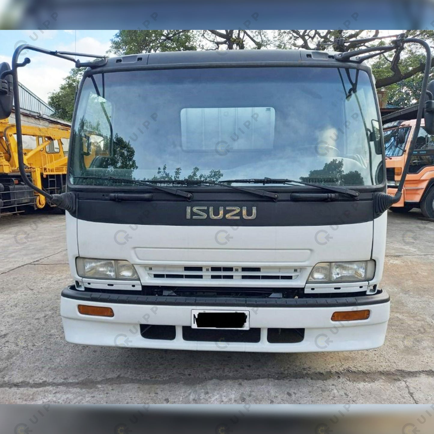 Isuzu Forward Cargo Truck CRT0423-0004-3