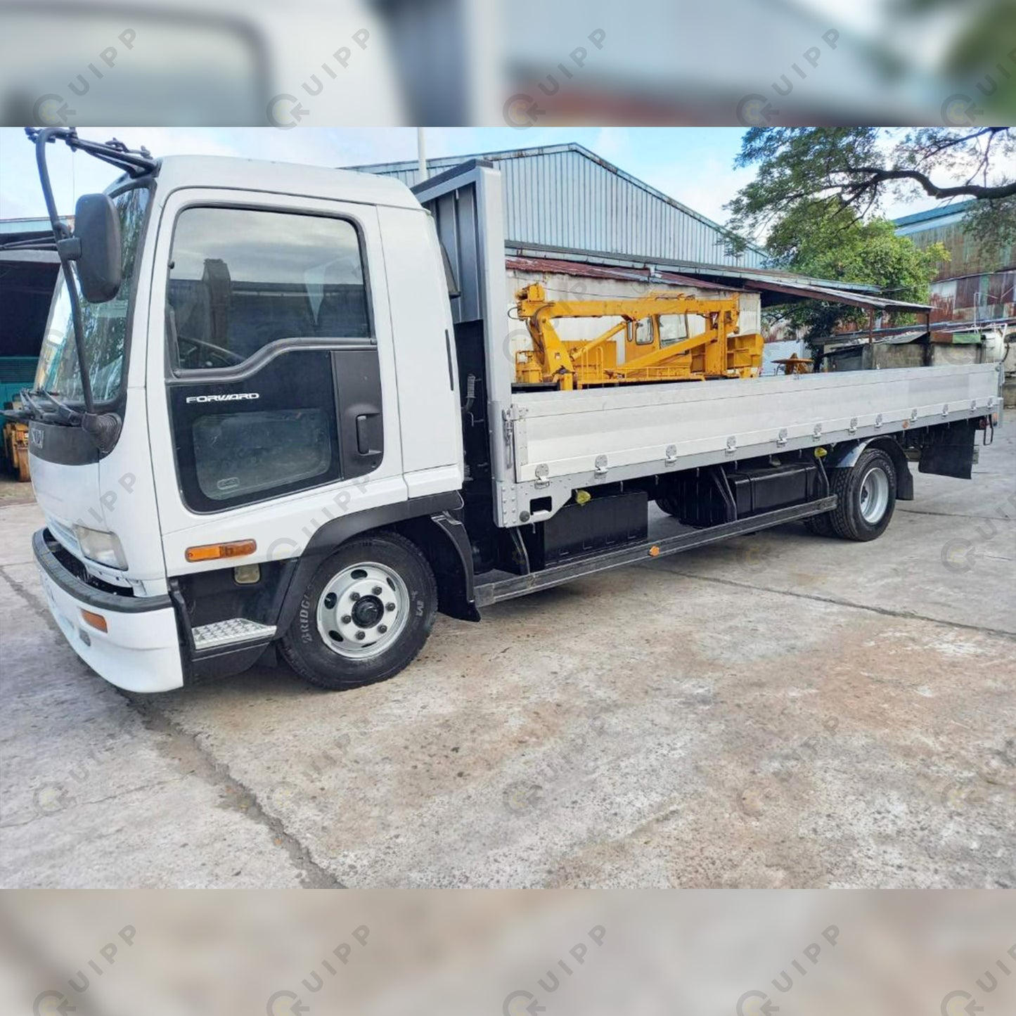 Isuzu Forward Cargo Truck CRT0423-0004-3