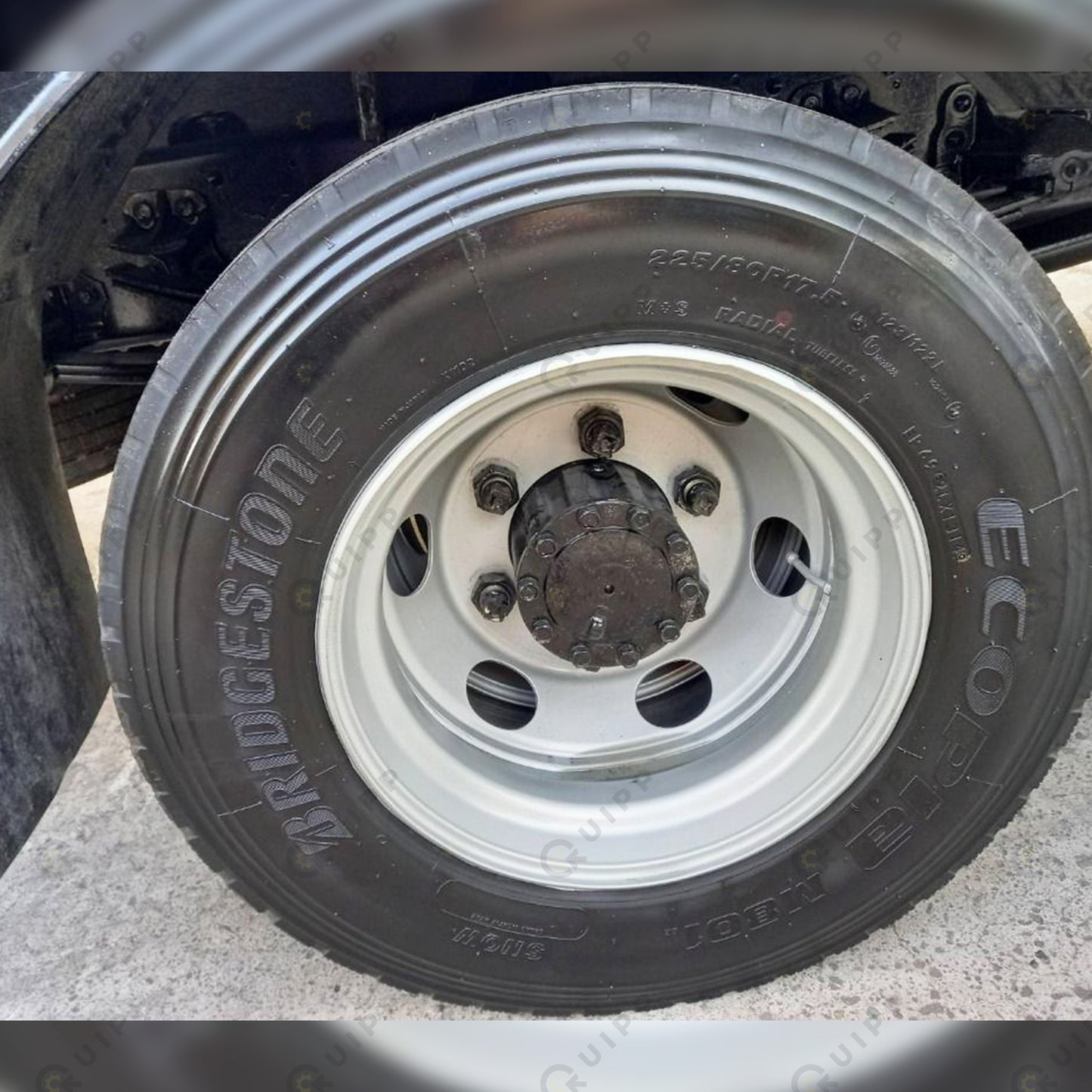 Isuzu Forward Cargo Truck CRT0423-0004-3