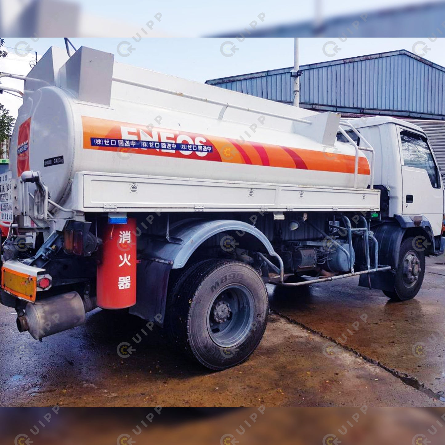 Mitsubishi Fuso Tanker TNK0423-0005-3