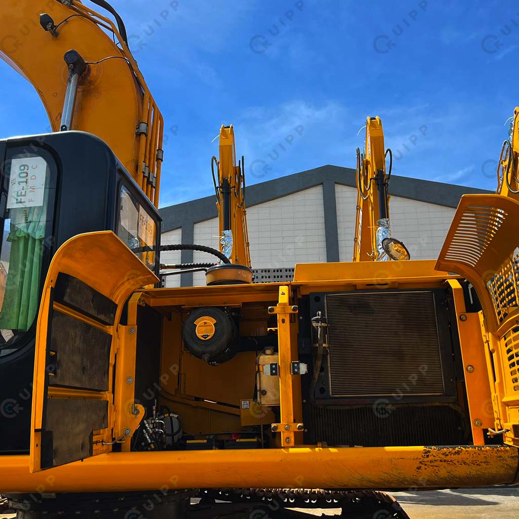 2018 JCB JS205LC Tracked Excavator TEX1222-0002-1 (1.02 cubic meter)