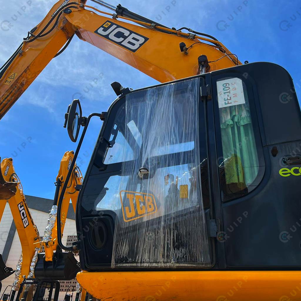 2018 JCB JS205LC Tracked Excavator TEX1222-0002-1 (1.02 cubic meter)