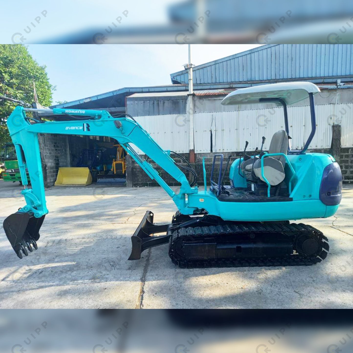 Komatsu PC35R-8 Backhoe