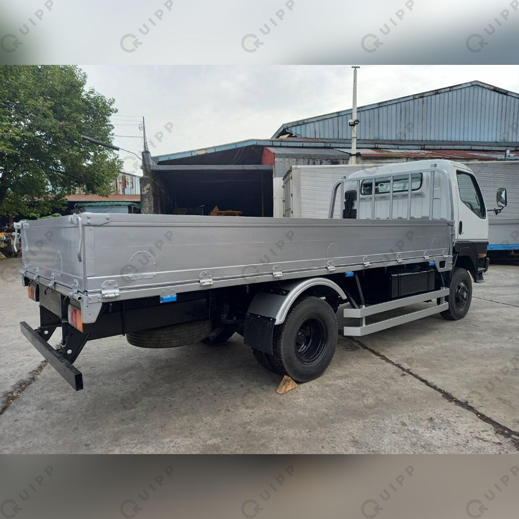 Mitsubishi Fuso Cargo Truck CRT0423-0003-3