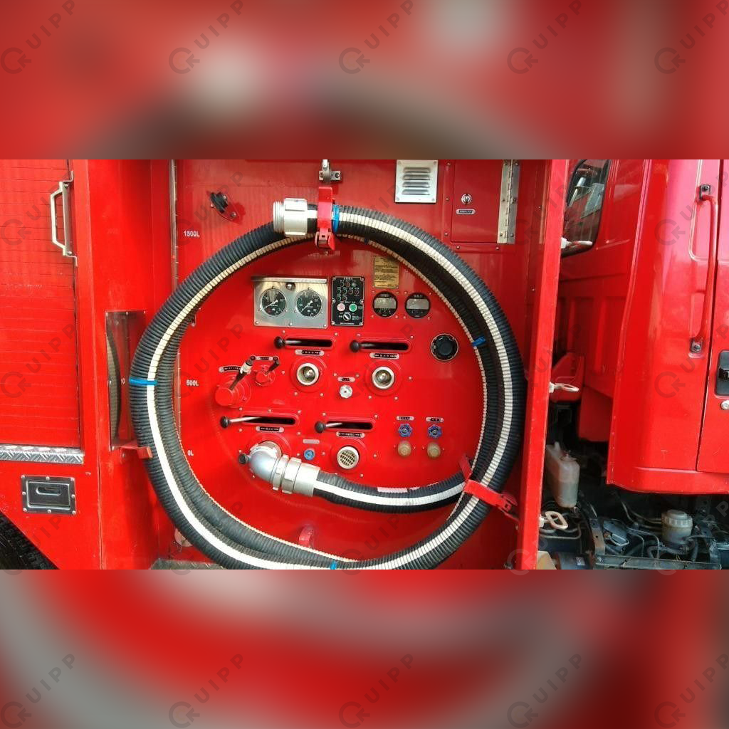 Isuzu Fire Truck FT0423-0004-3