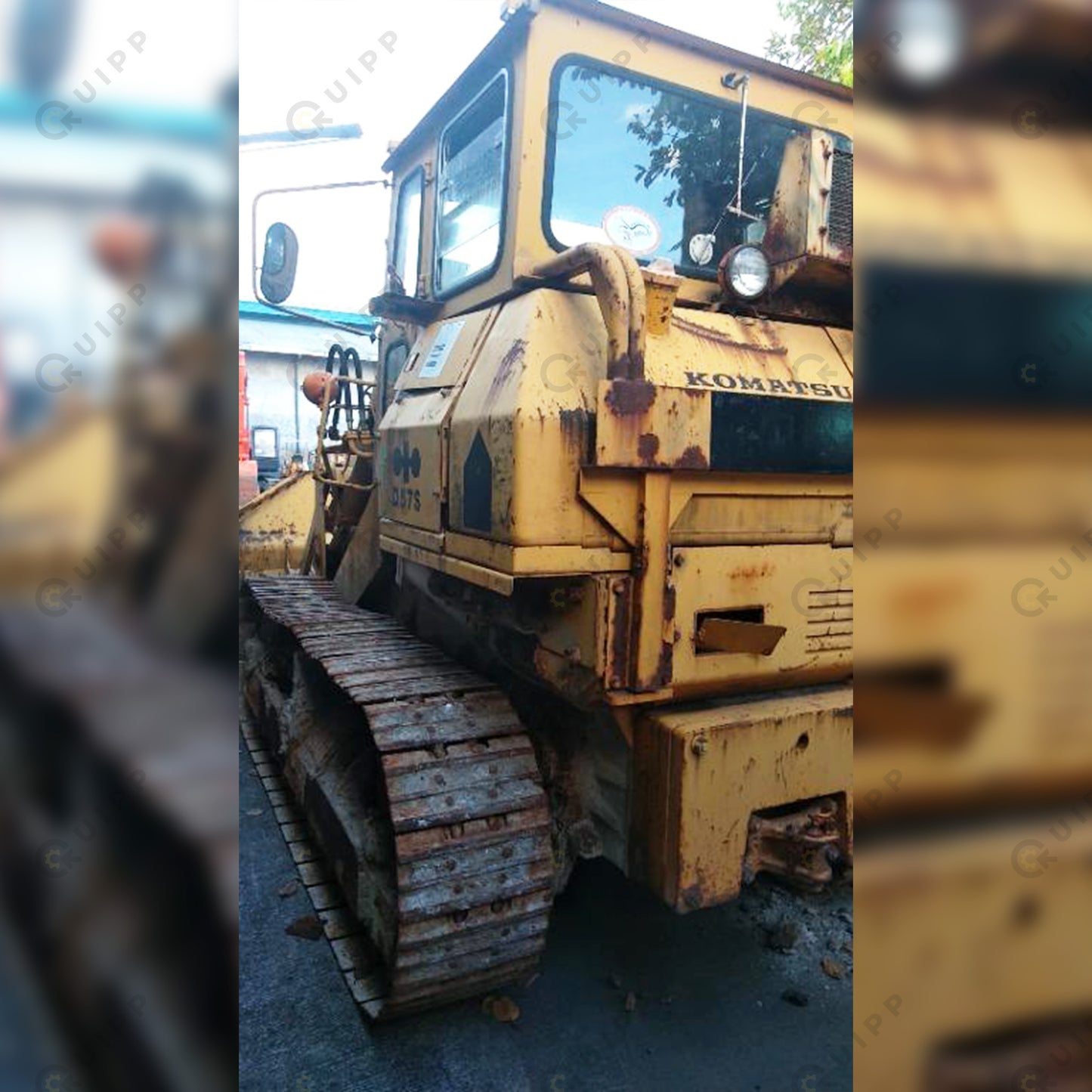 Komatsu D57S Crawler Loader